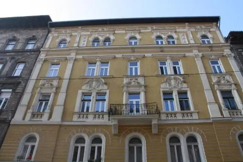 Alessia Apartment City Center
