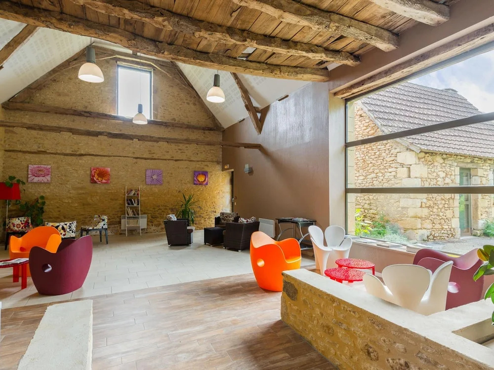 Elegant Family Villa in Dordogne