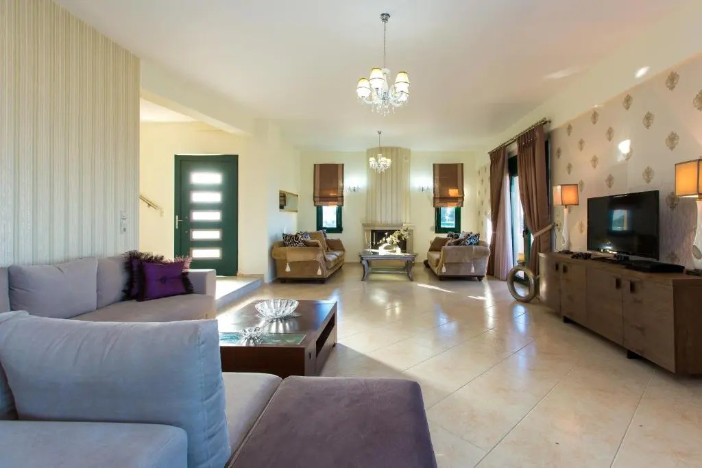 Diamantis Villa, Serene Oasis with SeaViews, By ThinkVilla
