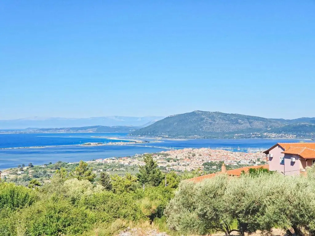 Polikarpos Villas