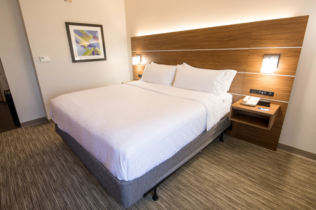 Holiday Inn Express Atlanta-Stone Mountain by IHG