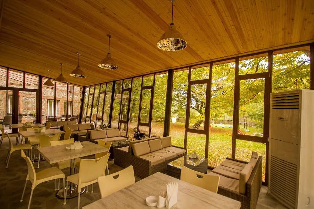Отель Wald Hotel Lagodekhi