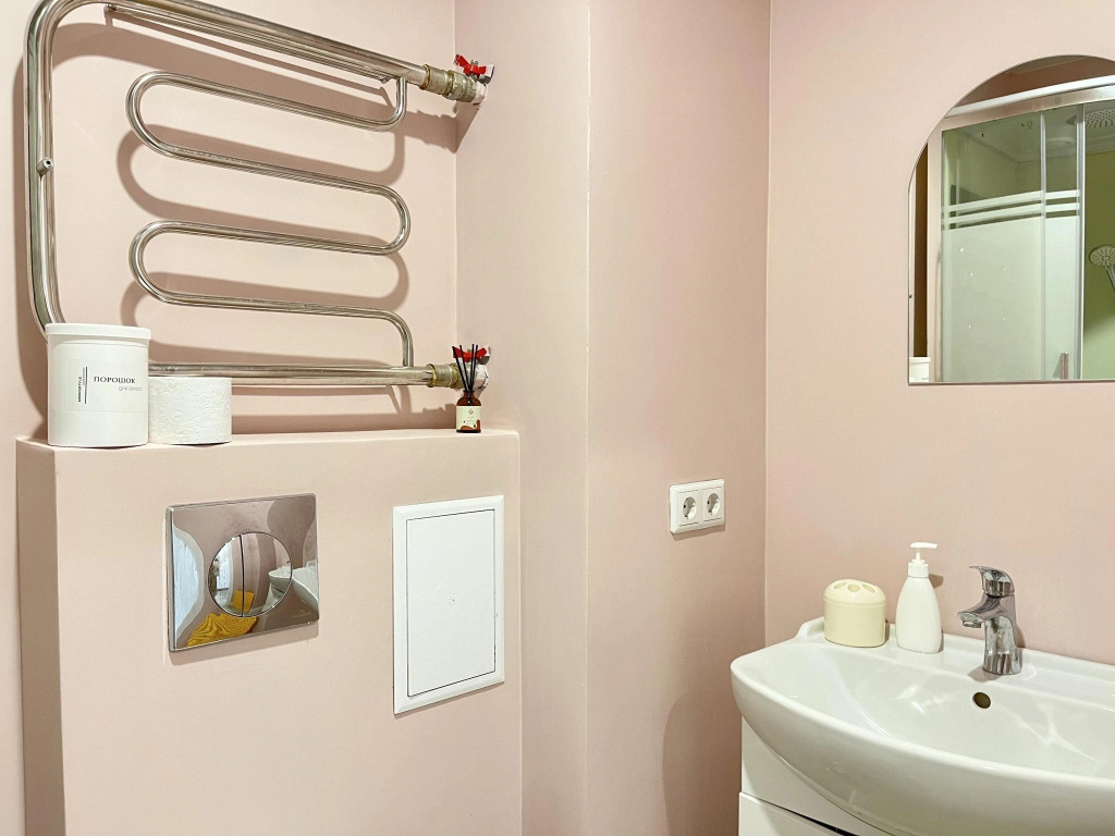 Romlex Apartments (Ромлекс) на улице Чаркова 28