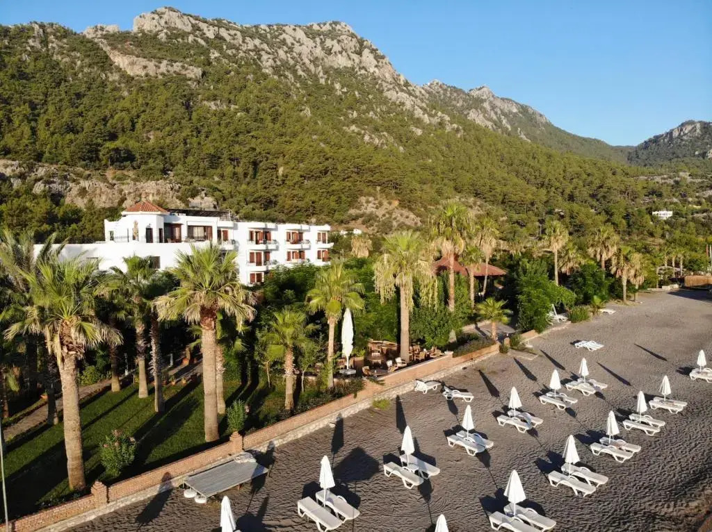 Maris Hotel