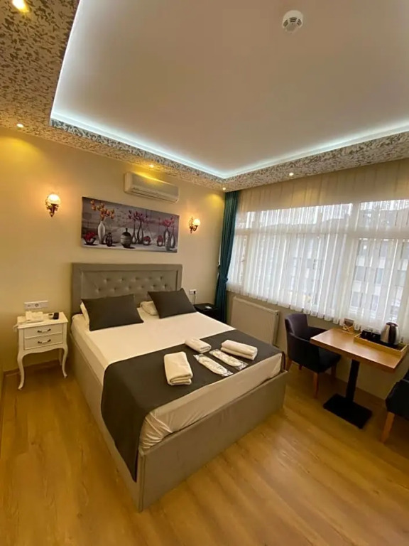 ÜSKÜDAR OTEL