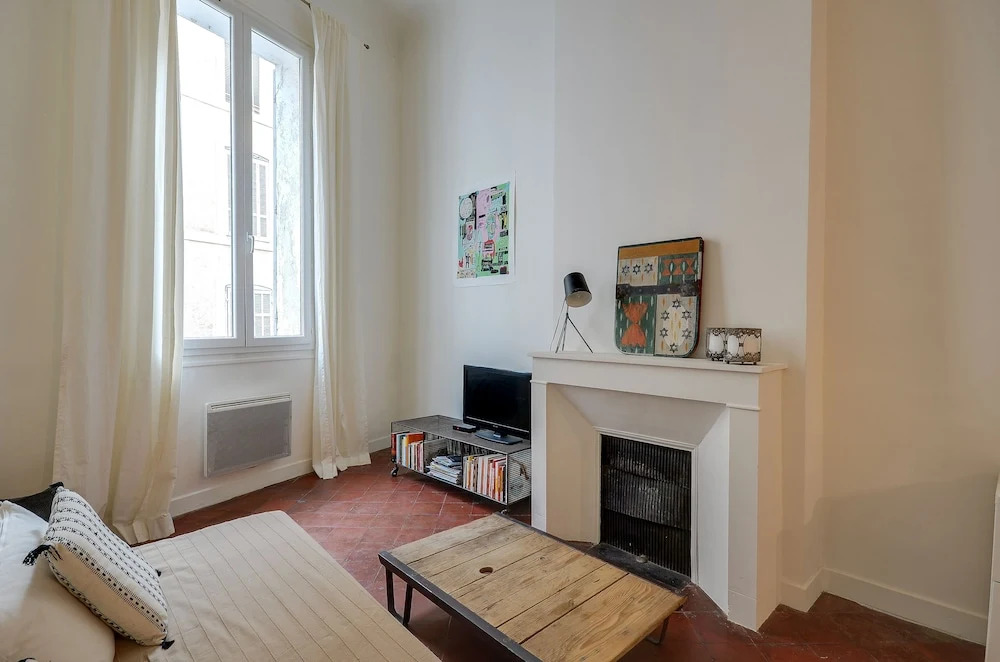 Appartement spacieux 1min C. Mirabeau