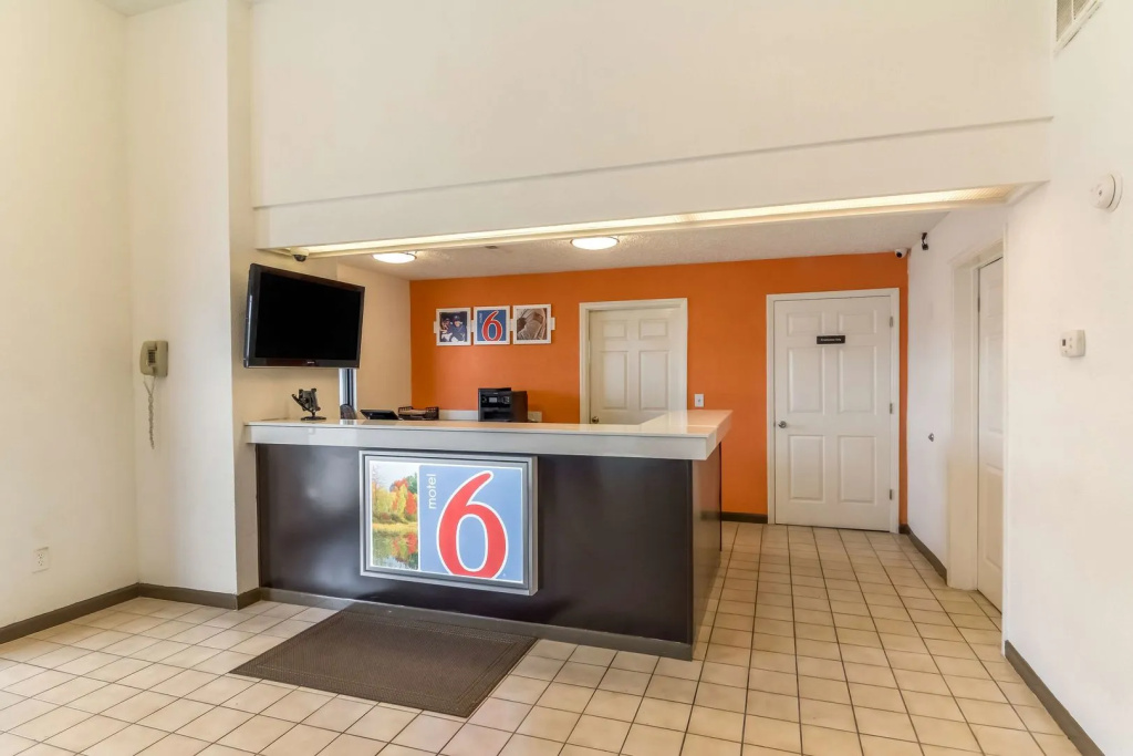 Motel 6 Durham