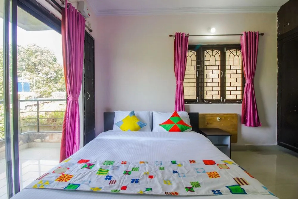 OYO 19579 Home Alluring 2BHK Candolim