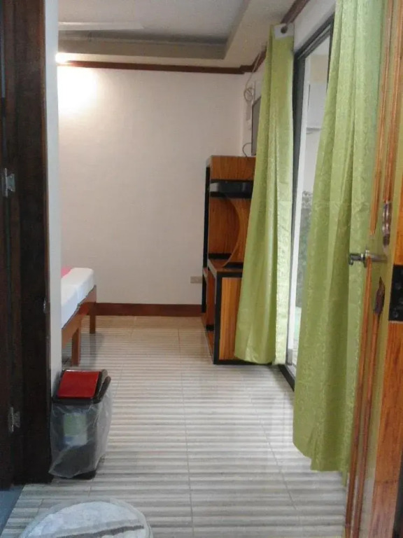 Vali-Joe Travel Lodge