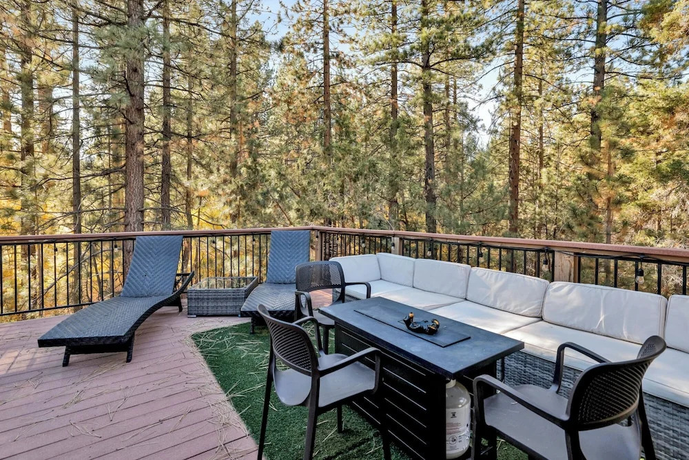 2588-fox Hollow Retreat