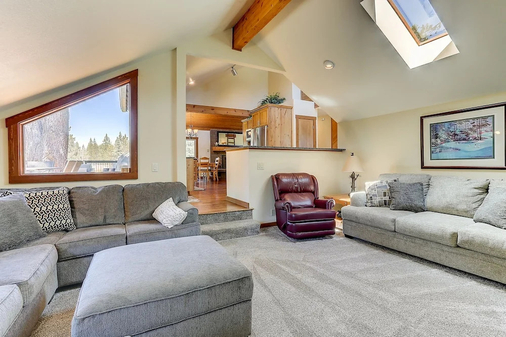3 Spyglass Home on Meadows Golf Course feature Brand New Hot Tub and Bikes by RedAwning