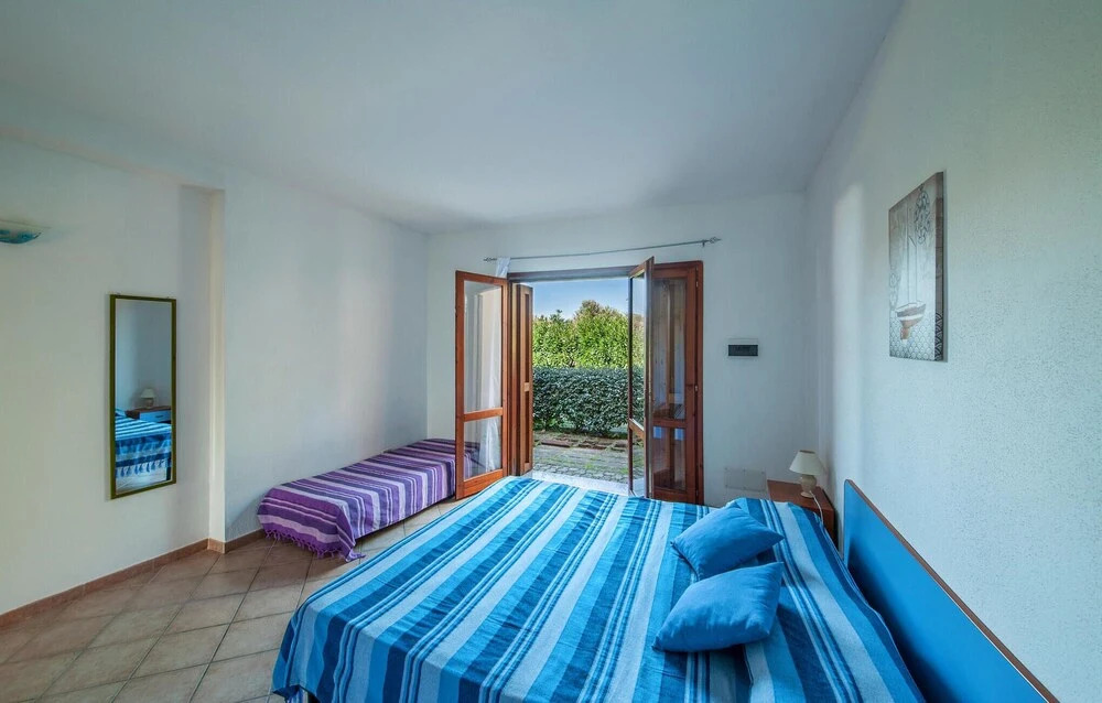 Beautiful Apartment in San Teodoro OT With 2 Bedrooms