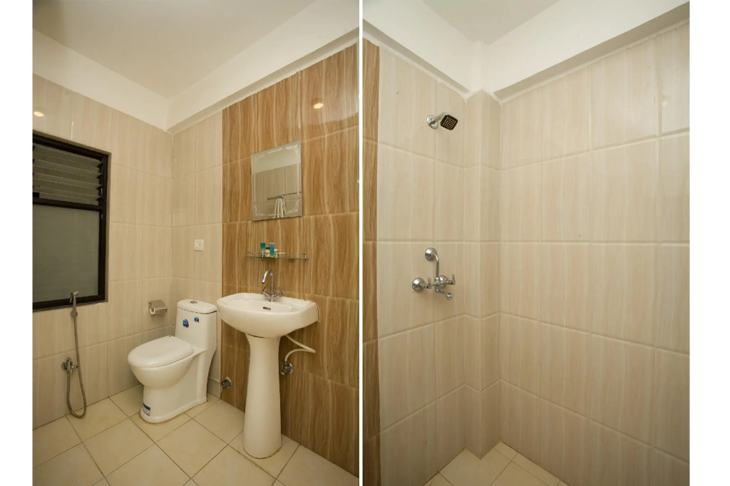 OYO 156 Hotel Sweet Town