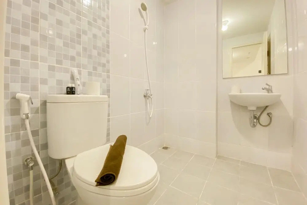 Homey And Comfortable 2Br At Tokyo Riverside Pik 2 Apartment