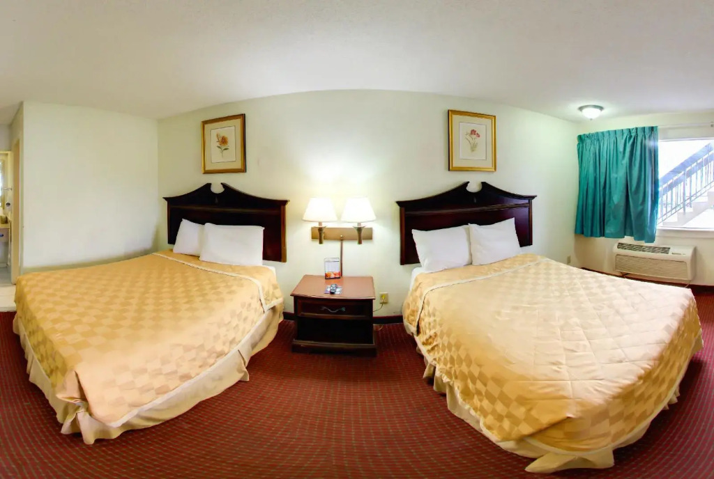 Key West Inn - Newport News