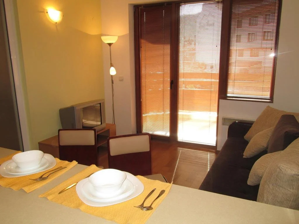 Tangra Aparthotel