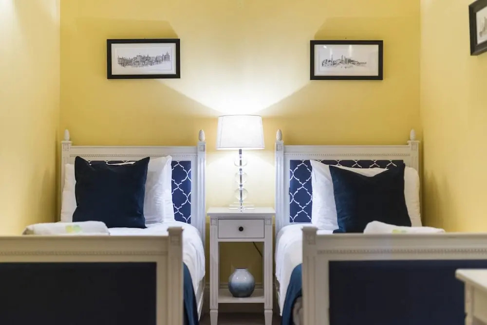 JOIVY Luxury Carlton Terrace Main Door Apartment