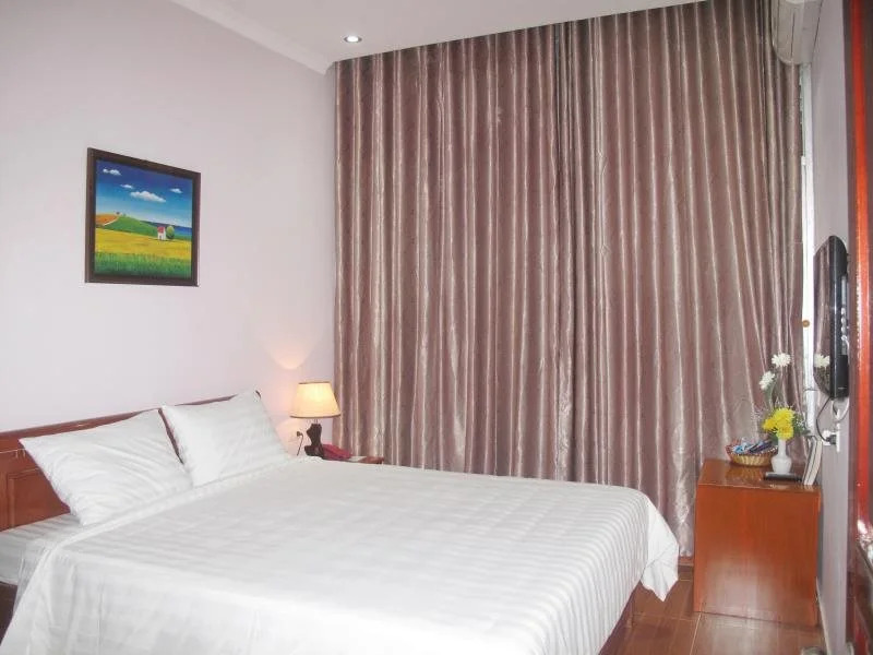 Queen Hotel Ha Long