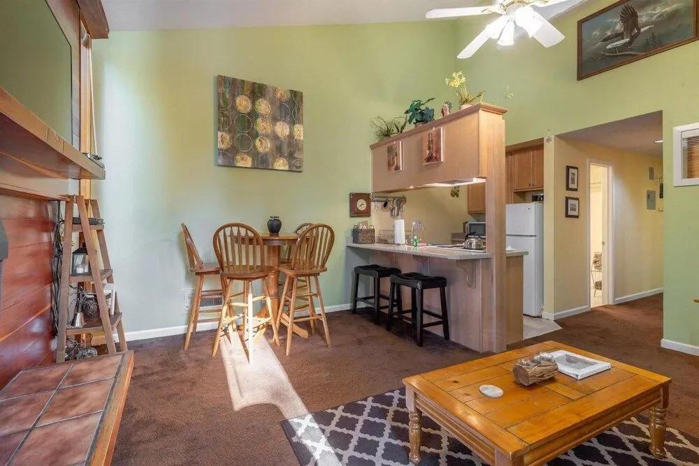 Regency Way Criterion 40 - Spruce