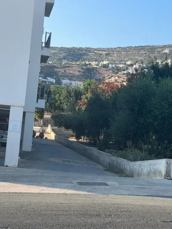 Sea view one bed apartment with pool in Peyia B7