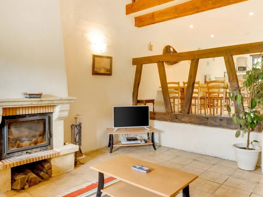 Secluded Holiday Home in Lacapelle-biron With Swimming Pool