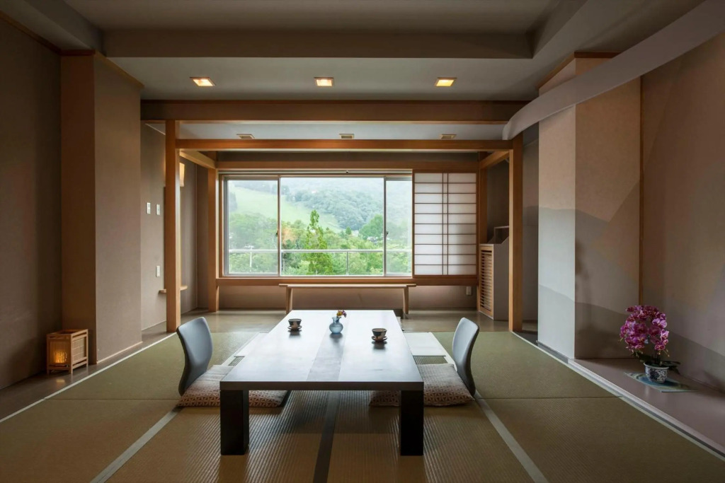 Takamiya Hotel Lucent