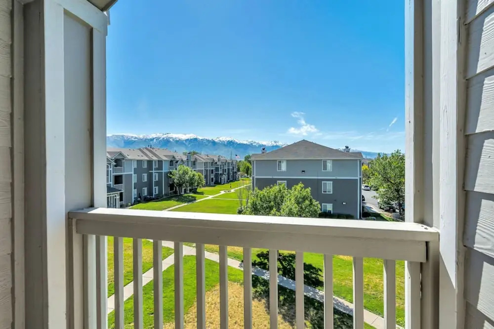 Luxury Apartment - Hot Tub - Gym - Free Parking