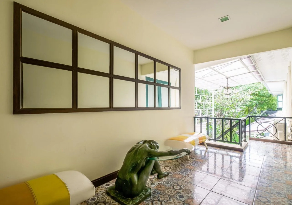 Baan Khun Nine Hostel Wangdoem