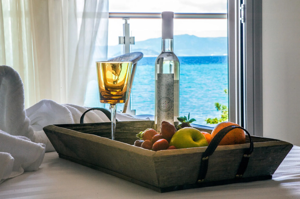 Alpha Luxury Suites