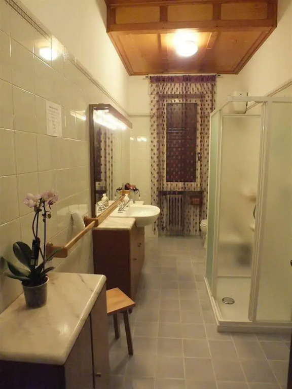 LuckyHouse B&B