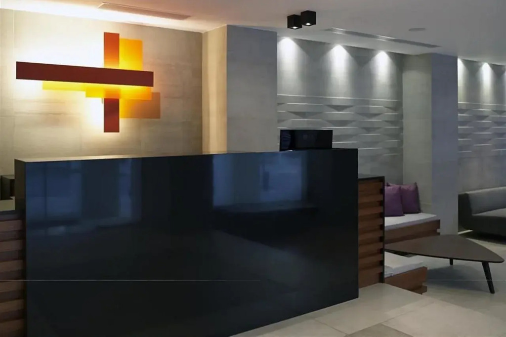 Amazon Hotel