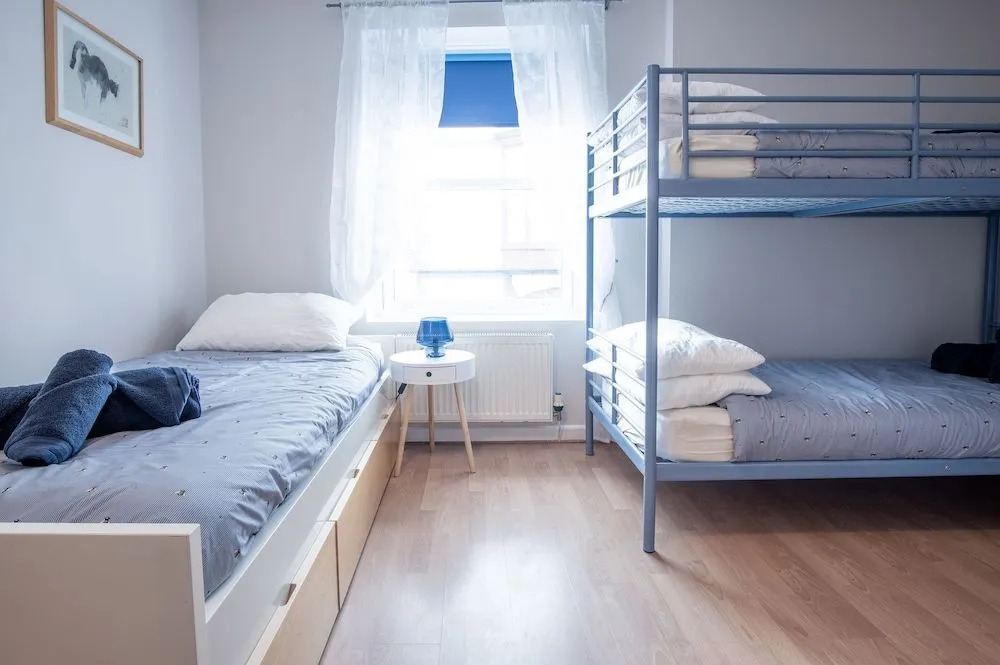 Starfish Apartment - 2 Bedroom Apartment - Tenby