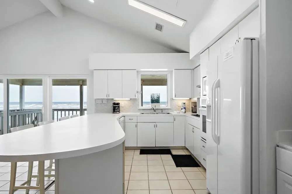 The Beach House by Ryson Vacation Rentals