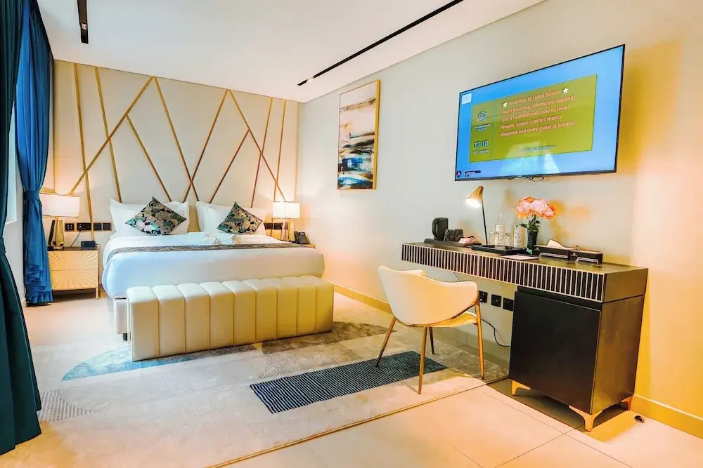 Hotel Noesis