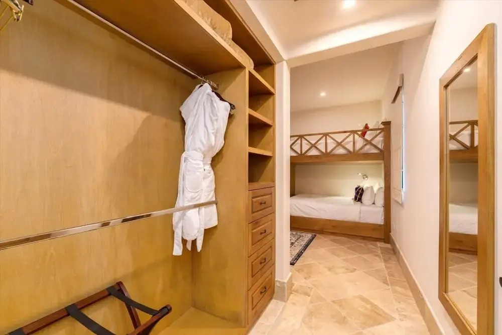 4BD Diamante Spacious Patio and Private Pool