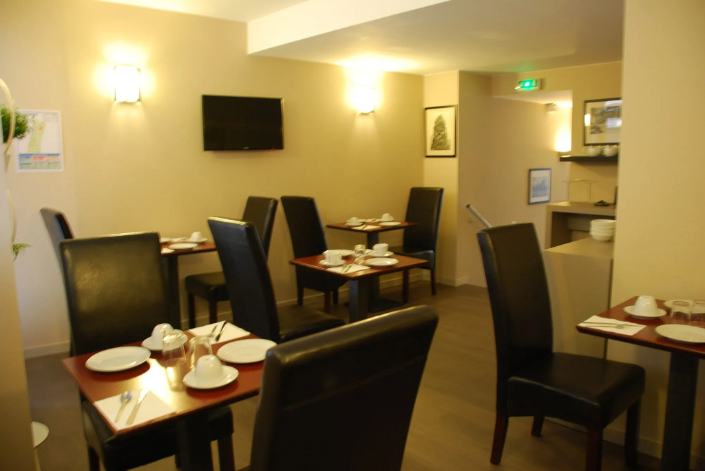Ruthenium Hotel