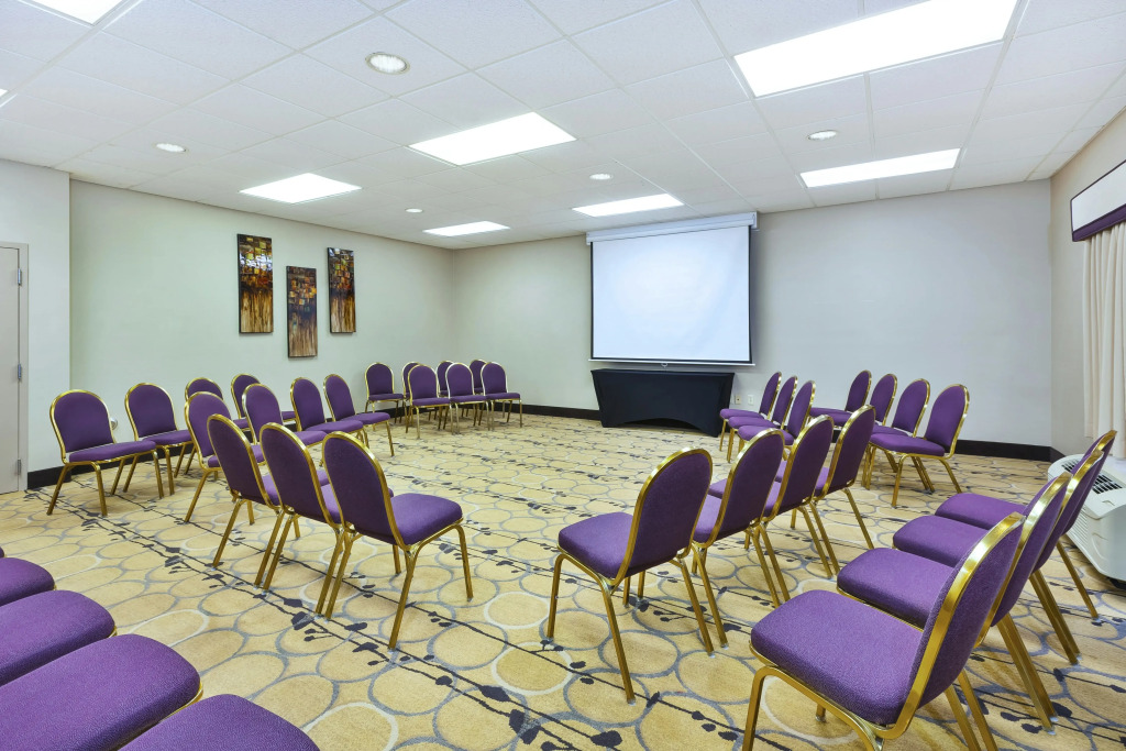 Hampton Inn Clinton