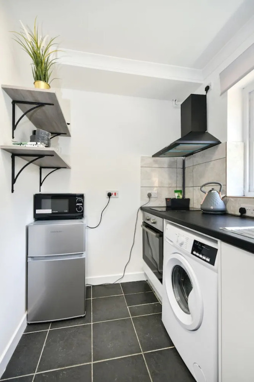 Laud Close Guest Suites