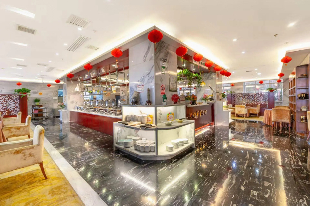 Xuanwei Meihuan Hotel