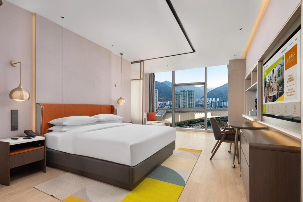 Home2 Suites by Hilton Longnan Railway Station