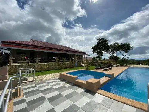 Siquijor Skylodge Mountain Resort