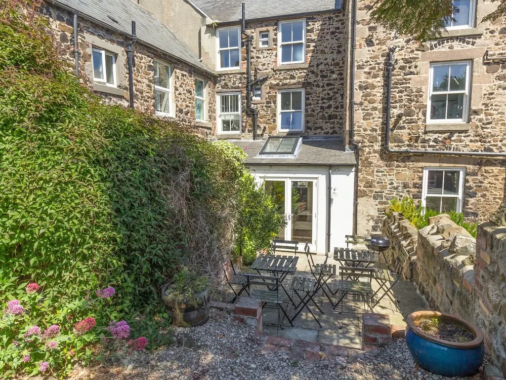 6 Sea Lane