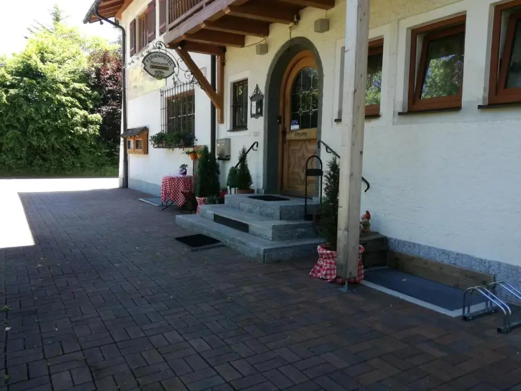 Hotel-Restaurant Zum Hirschhaus Inklusiv Chiemgaukarte