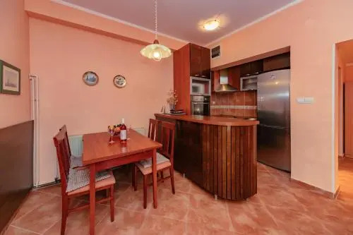 Orange Dream Apartment