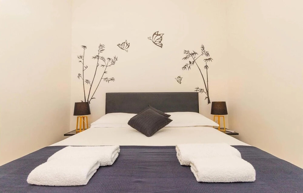 Stunning Home in Selce With 4 Bedrooms, Wifi and Outdoor Swimming Pool