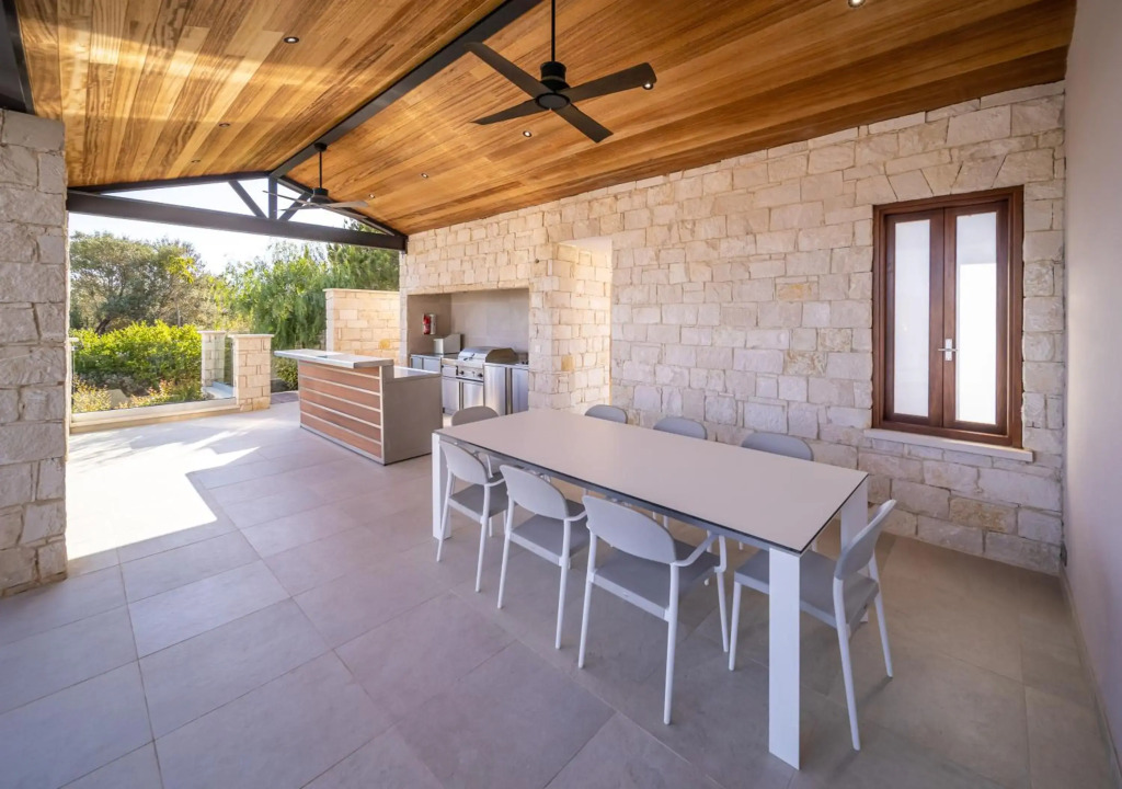 Villa Elea, New Deluxe Golf Villa at Aphrodite Hills - 6 Bedrooms, 7 Bathrooms