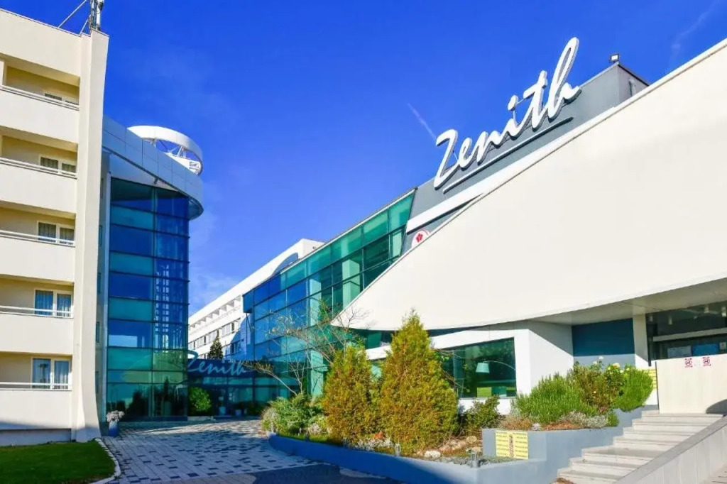 Zenith Hotel