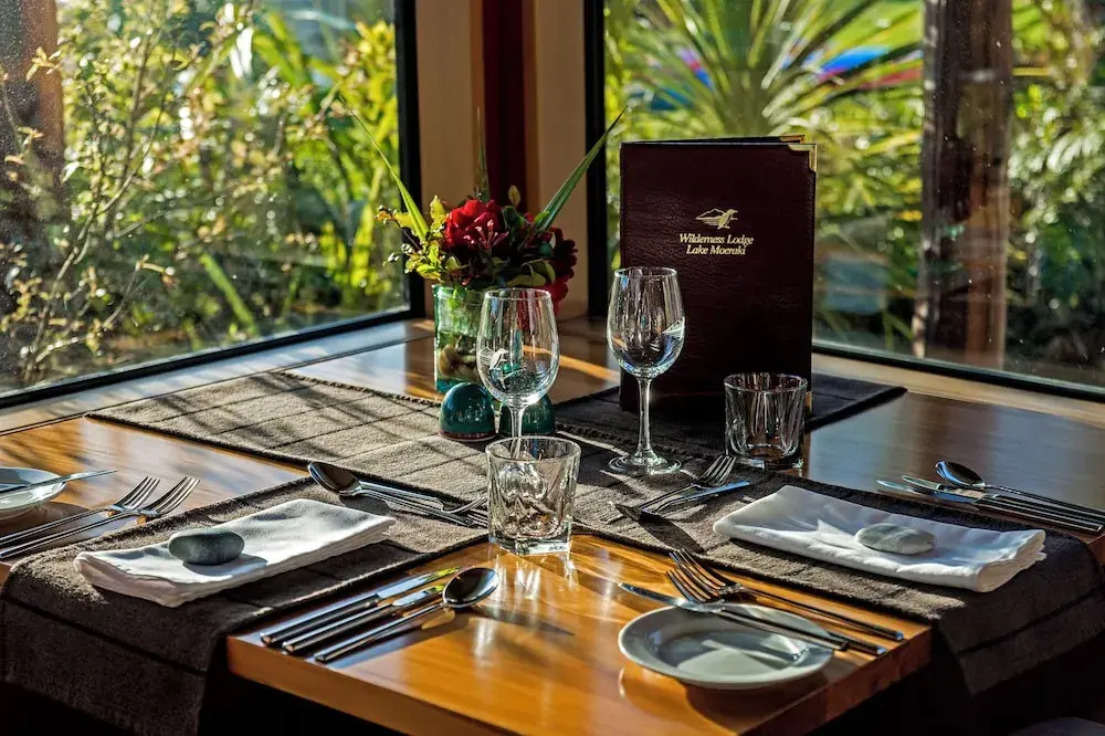 Wilderness Lodge Lake Moeraki