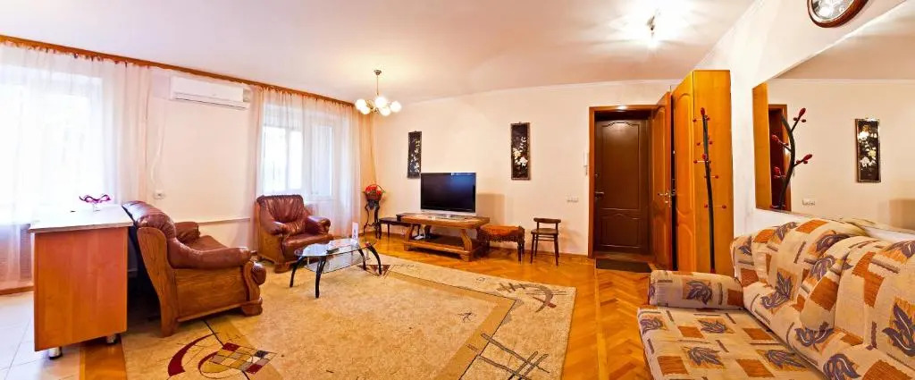 Lessor Centre Apartments
