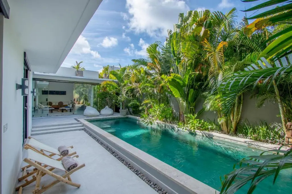 3 bedroom villa - Walk to Bingin Beach